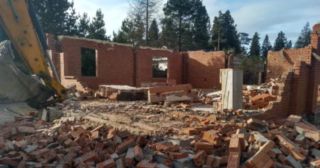 Демонтаж 1 этажного дома Междуреченск, цена от 1597 руб.